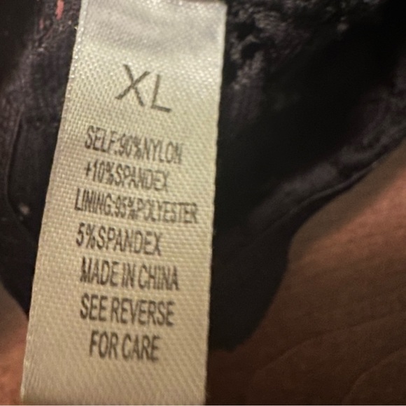 Bralettes - Picture 6 of 6